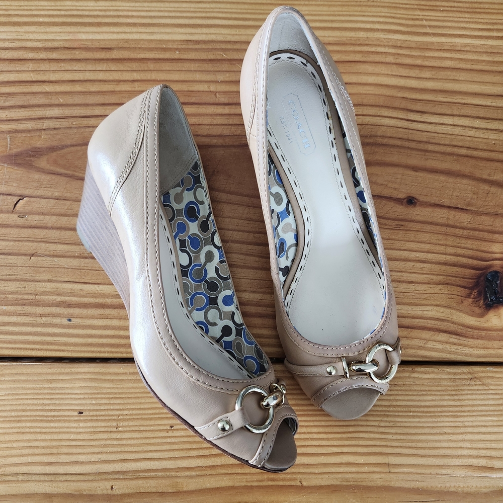 Coach Women's Tan Leather Wedges Women's 8